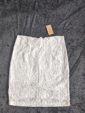 Cremieux Taupe Silver Lace Pencil Skirt - S